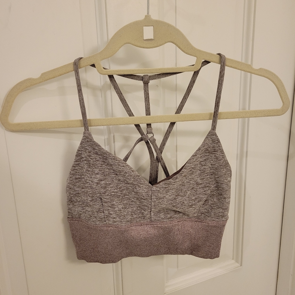 ALO Yoga Sports Bra